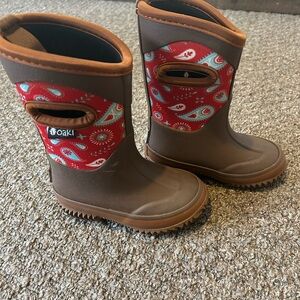 OAK Kids Brown and Red Boots